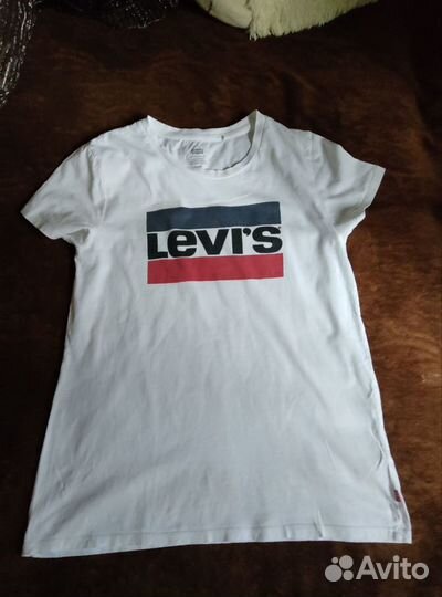 Футболка levis