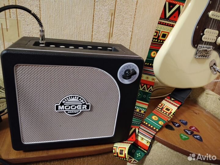 Гитарный комбик Mooer