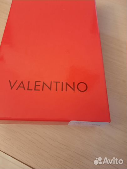 Кошелек Valentino в подарочной упаковке