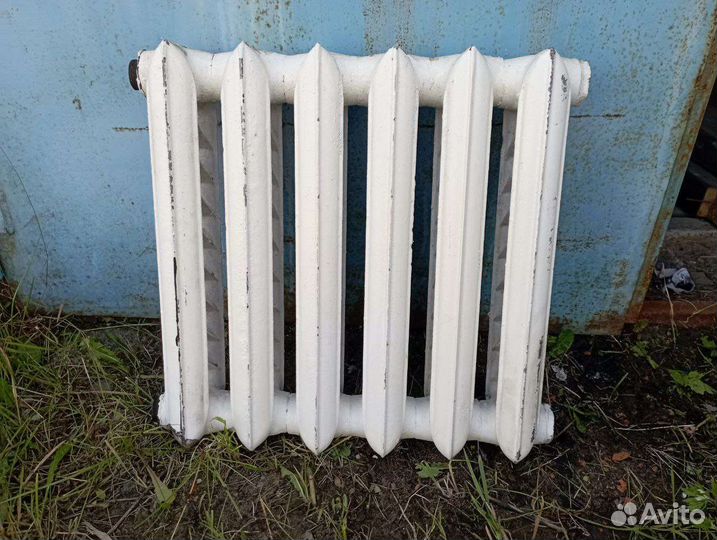 Батарея чугунная
