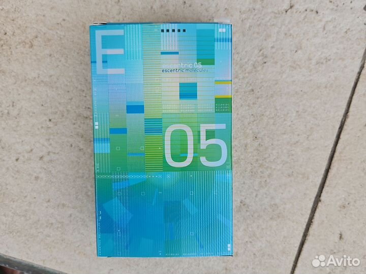 Пустой флакон escentric Molecule 05