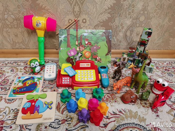 Развивающие игрушки пакетом