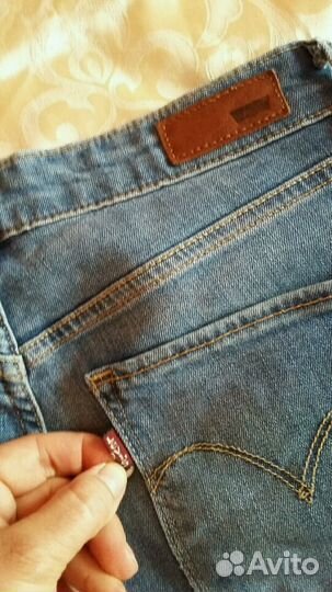 Джинсы Levis 27