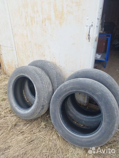 Continental ContiCrossContact UHP 235/65 R17