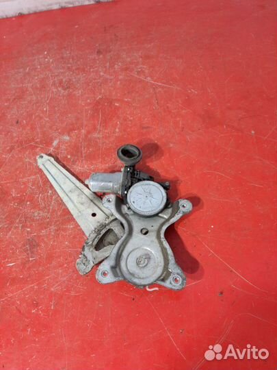 Механизм стеклоподъемника Toyota