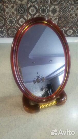 Зеркало настольное