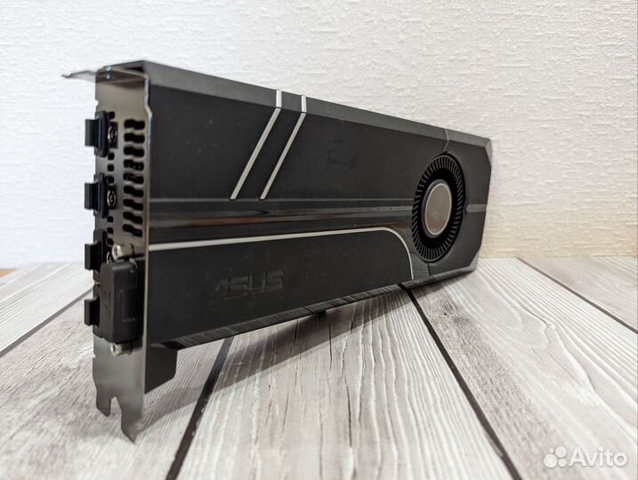 Asus GTX 1080 8 Gb В идеальном состоянии