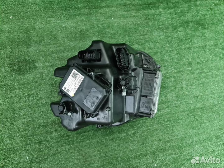 Фара правая Bentley Mulsanne