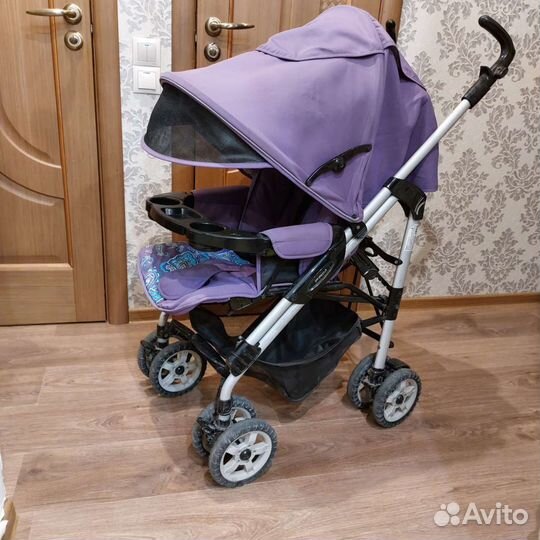 Прогулочная коляска