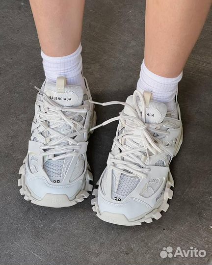 Balenciaga Track 1 white