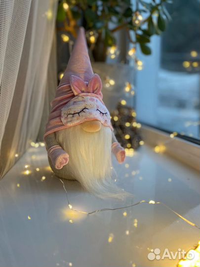 Новогодний гном