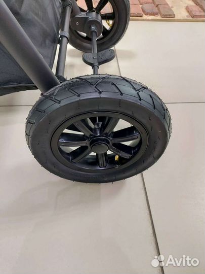 Прогулочная коляска новая Rant Beat Air