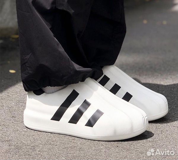 Adidas superstar adifom white