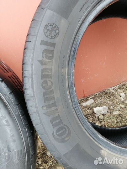 Continental ContiPremiumContact 5 SUV 225/60 R17 99V