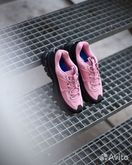 Кроссовки Nike Air Zoom Vomero 5 Elemental Pink