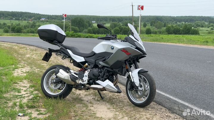Мотоцикл BMW F900XR