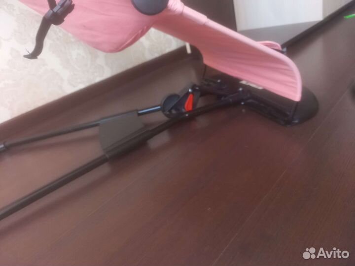 Шезлонг детский