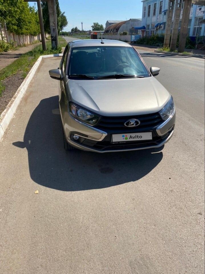 ВАЗ (LADA) Granta: фото владельца