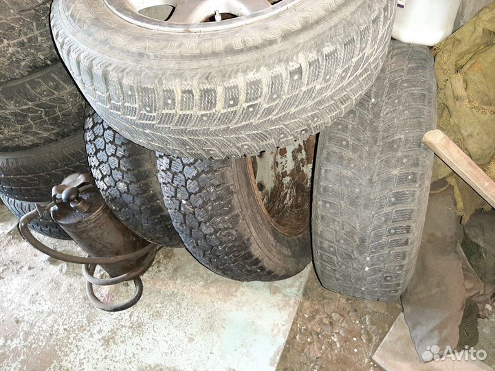 ГАЗ 3110 Волга 2.4 МТ, 1997, 180 000 км