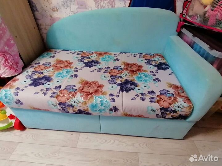 Детский диванчик бу