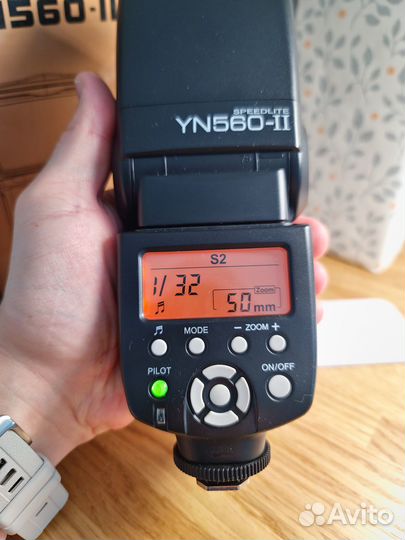 Вспышка Yongnuo Speedlite YN560-II