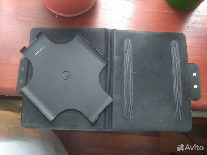 Планшет Apple iPad 2