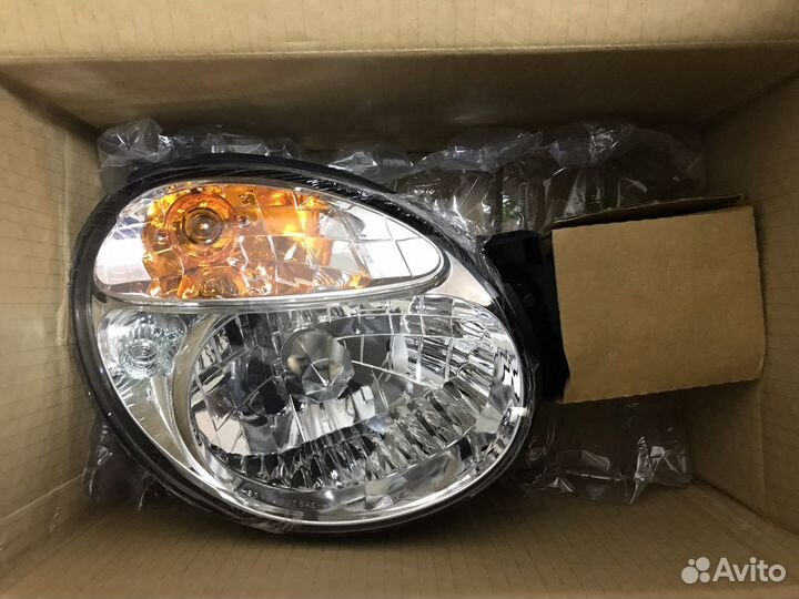 Фары Subaru Impreza