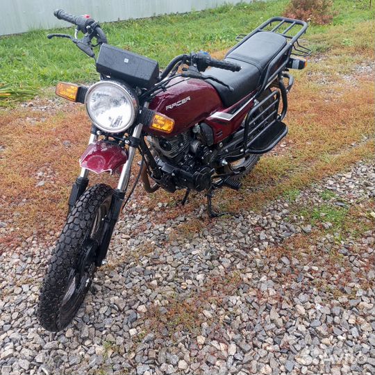 Продам Racer tourist200