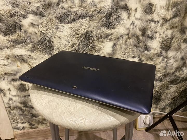 Ноутбук asus