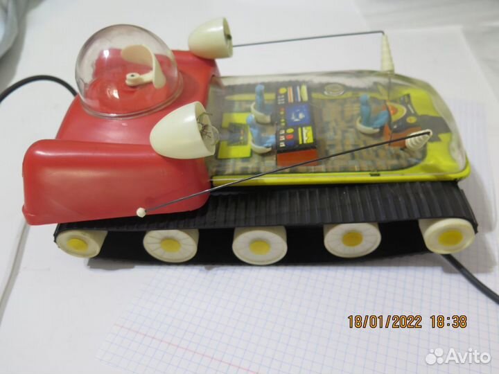 Электромеханическая игрушка СССР луноход, планетох