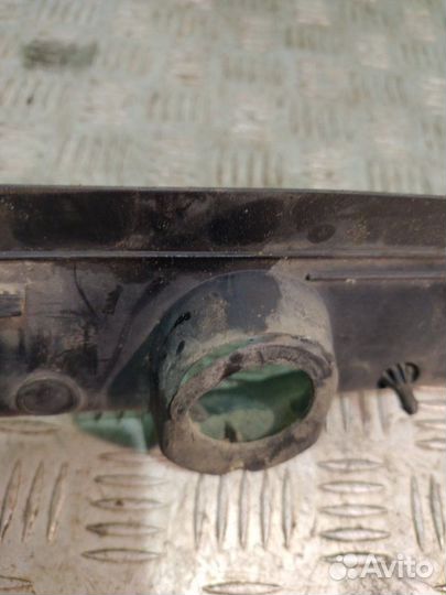 Жабо Mercedes-Benz Vito W638 2.0 diesel 2000