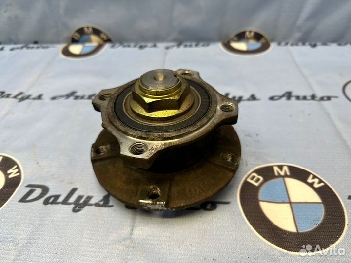 Ступица передняя Bmw 525I E39 LCI M54B25 2003Г
