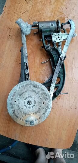 Обувная швейная машинка