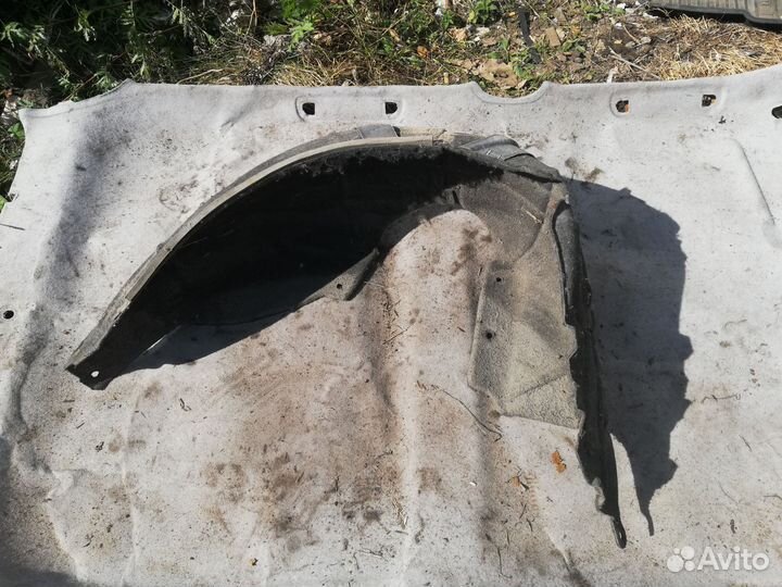 Подкрылок задний Мазда 3 вк
