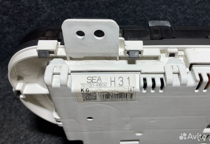 Щиток приборов Honda Accord 7 2005-2008