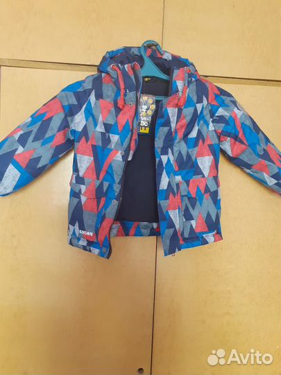 Костюм демисезонный для мальчика (новый)