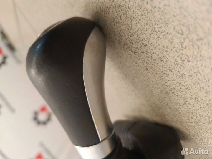 Ручка АКПП Mercedes-Benz C-Class W204 271.860 2013