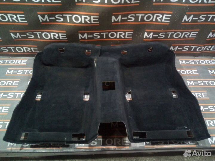 Покрытие напольное Mercedes-Benz C-Class W203