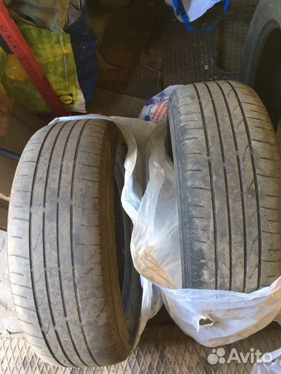 Bridgestone Dueler H/T 215/65 R16