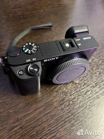 Sony a6400 + 128gb флешка