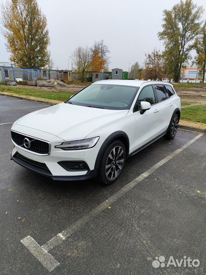 Volvo V60 Cross Country 2.0 AT, 2019, 157 000 км