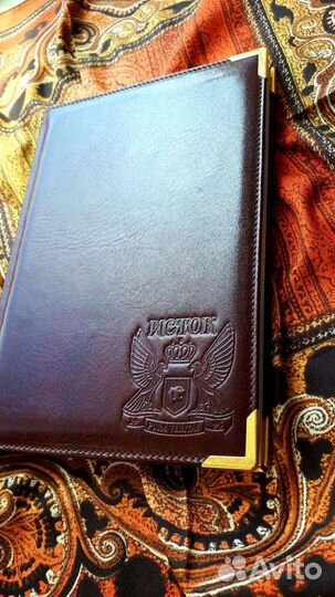 Ежедневник+записная книжка+визитница. 3 вещи