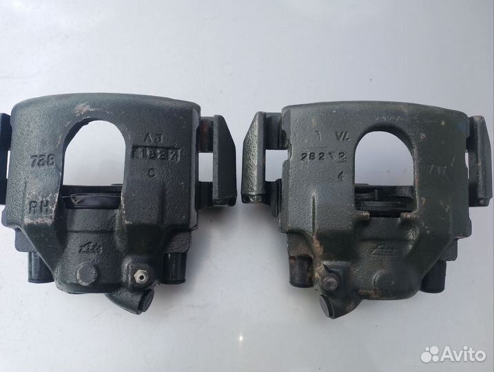 Суппорт передний