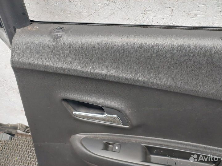 Дверь боковая Chevrolet Trax 2016, 2017
