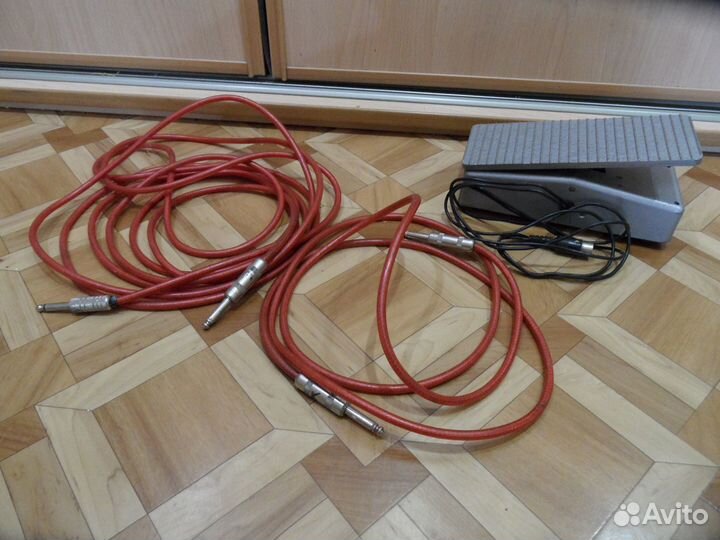 Кабель инструментальный 7 м педаль