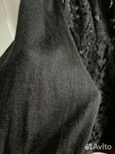 Платье атласное с кружевом 44-46