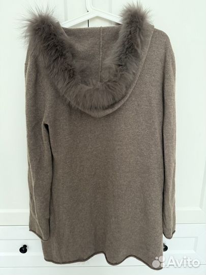 Кашемировый кардиган с меховой опушкой S
