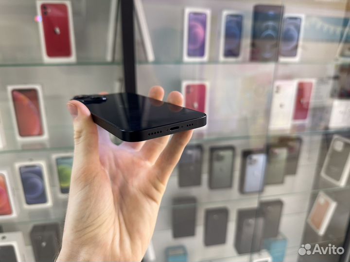 iPhone 14, 256 ГБ