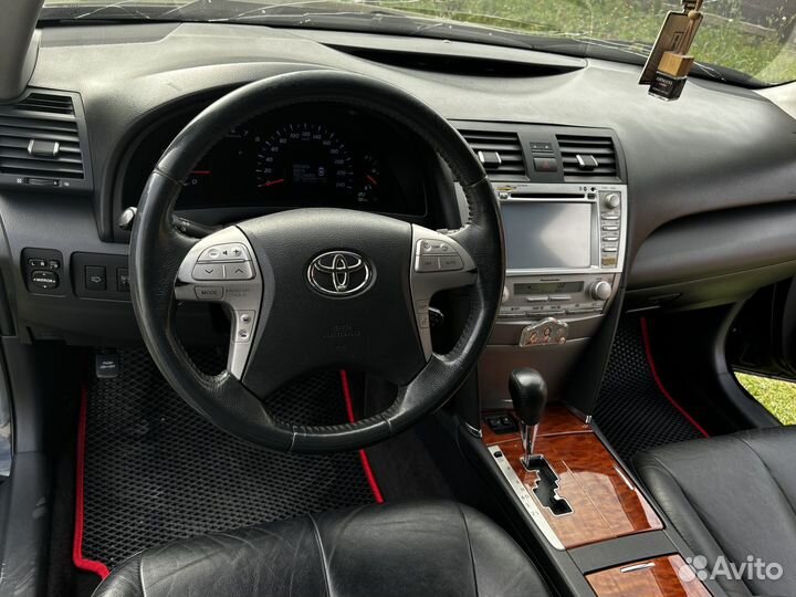 Toyota Camry 2.4 AT, 2011, 368 000 км