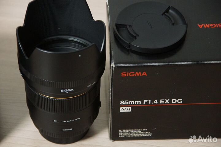 Объектив Sigma 85mm F1.4 EX DG sony A